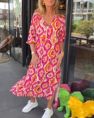 Sukienka maxi z modnym nadrukiem i pół rękawami
