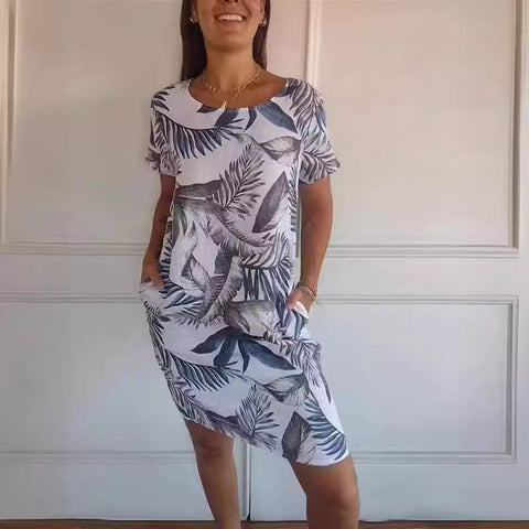 Luźna sukienka z okrągłym dekoltem, bez rękawów i nadrukiem