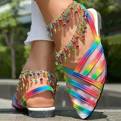 Buty z siateczki z szpiczastymi noskami