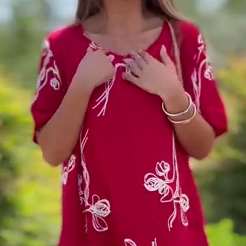 Damska luźna sukienka z krótkim rękawem