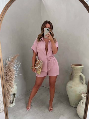 Chic solidny dwuczęściowy: koszula i szorty 👕