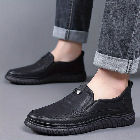 nowe skórzane buty na co dzień