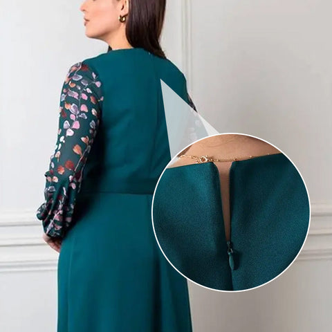 Damska elegancka sukienka z długim rękawem i nadrukiem